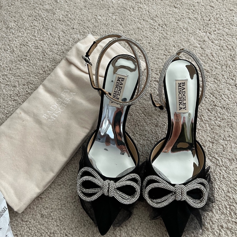 Badgley Mischka Black and Silver Heels with Bow Detail